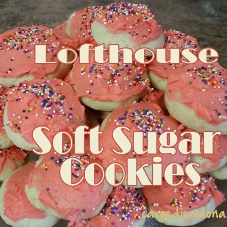 Lofthouse Soft Sugar Cookies (Copycat Recipe