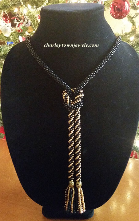 Black and Gold Kumihimo Love Knot corleyfoto